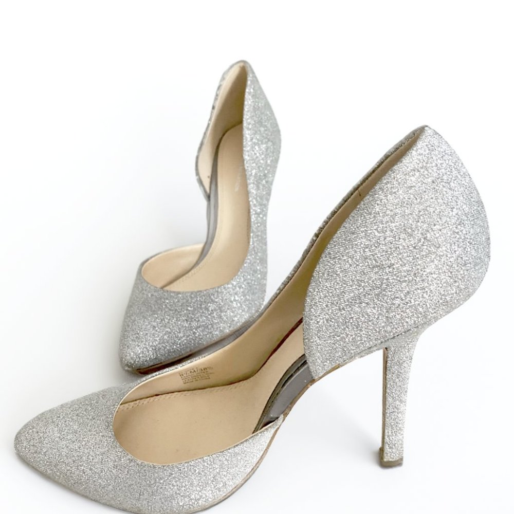 BCBG Silver Sparkle Pumps, Size 8.5 - Picture 2 of 4